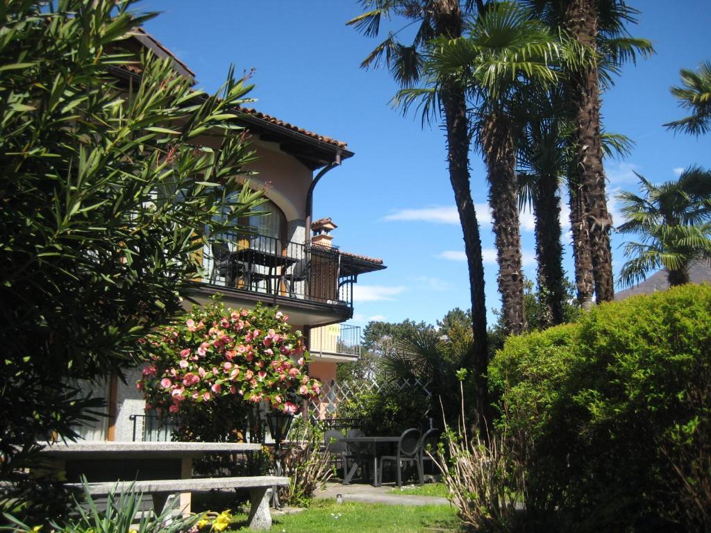 Villa Margherita Lake Maggiore エクステリア 写真